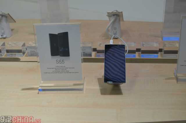 MWC 2014: hands-on con l'ultra Slim Gionee Elife S5.5