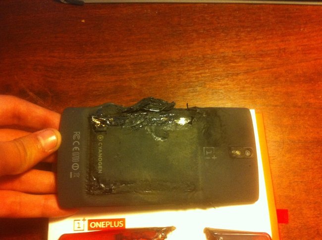 OnePlus One esplode