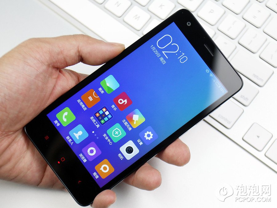 Xiaomi-Redmi-2-vs-Meizu-M1-13