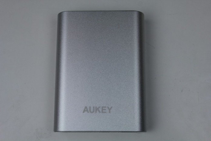 Aukey 10.000 Quick Charge