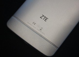 ZTE Axon