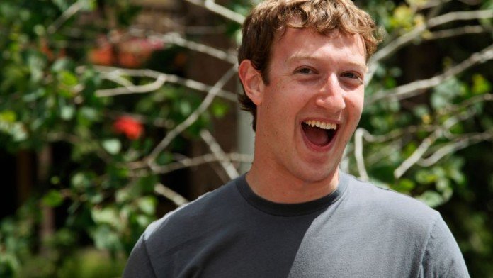 Facebook-CEO-Mark-Zuckerberg-568eed58dc5cc02d302dcede24eb6e24f9970cb2