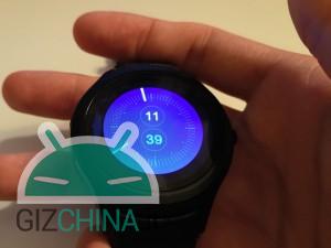  D5: circular smartwatch with Android KitKat, the review of GizChina-it  