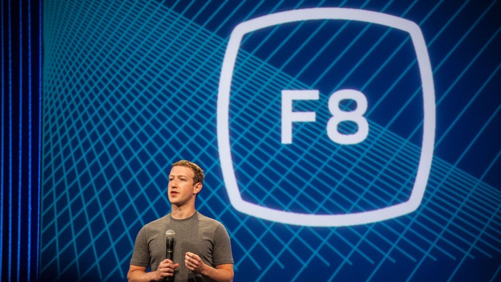 Mark Zuckerberg alla Facebook F8 Conference