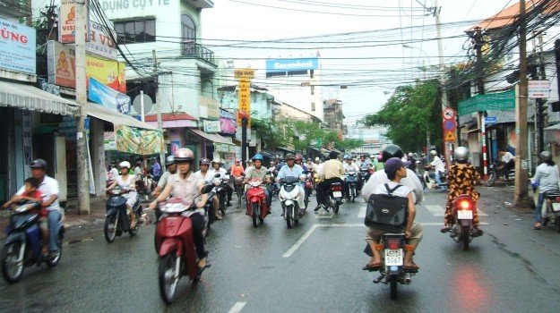 strada-in-vietnam-f21e303254dd4a7fab22486d0a252440e6305aa9