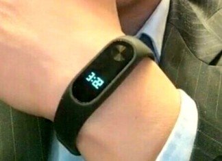 Xiaomi Mi Band 2 con LCD