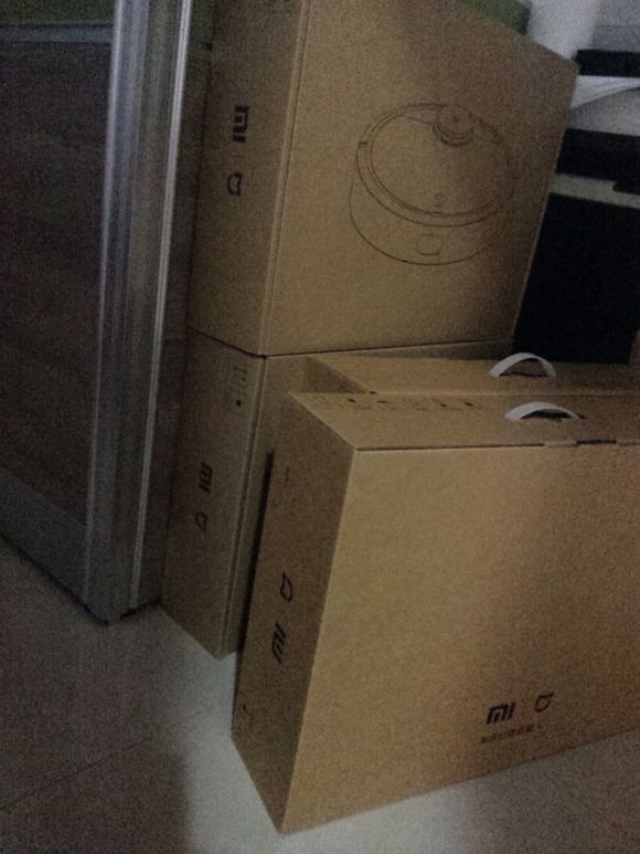 Xiaomi Mi Robot Cleaner box