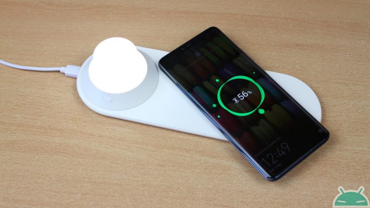 Xiaomi Yeelight Wireless Charging Night Light