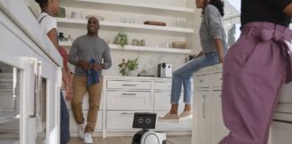 amazon astro robot domestico caratteristiche prezzo