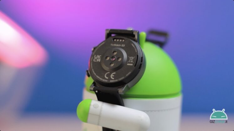 Recensione TicWatch E3 smartwatch economico Android iPhone Wear OS Android Wear