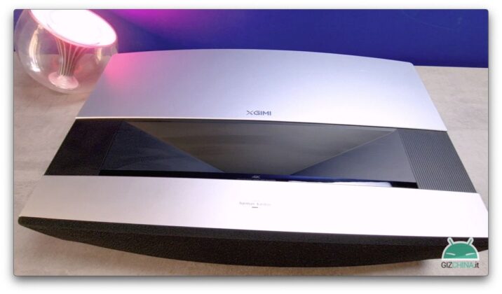 Recensione XGIMI Aura proiettore laser corto raggio focale corta 4k android tv economico google