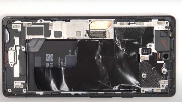 google pixel 6a teardown riparabilità