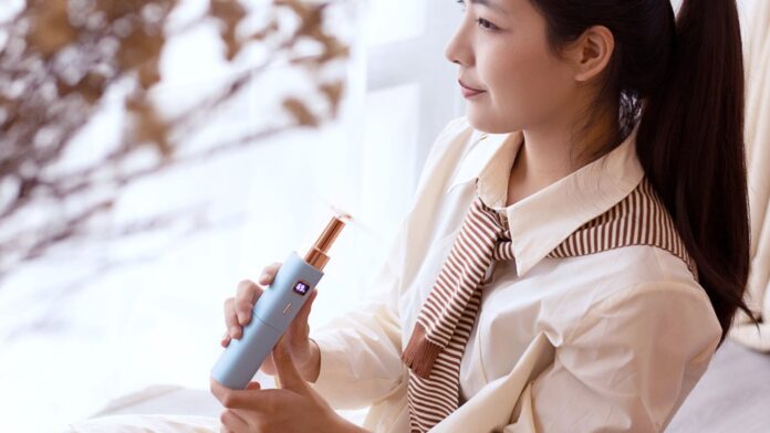 Xiaomi YouPin Thermo Lipstick small fan caratteristiche specifiche tecniche uscita prezzo