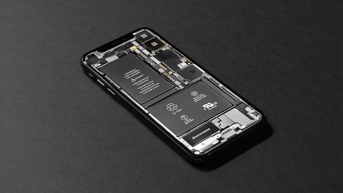 apple iphone 15 batteria