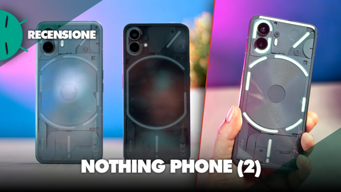 Recensione-Nothing-Phone-2-vs-Phone-1-confronto-smartphone-LED-glyph-carl-pei-economico-caratteristiche-fotocamera-display-prestazioni-prezzo-sconto-italia-COPERTINA-1