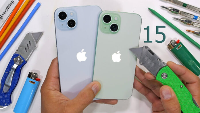 apple iphone 15 plus jerryrigeverything