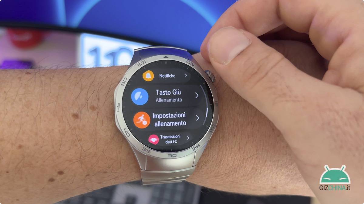 Recensione Huawei Watch GT 4 smartwatch economico acciaio iphone android fitness sonno cardiaco prezzo caratteristiche sconto offerta italia