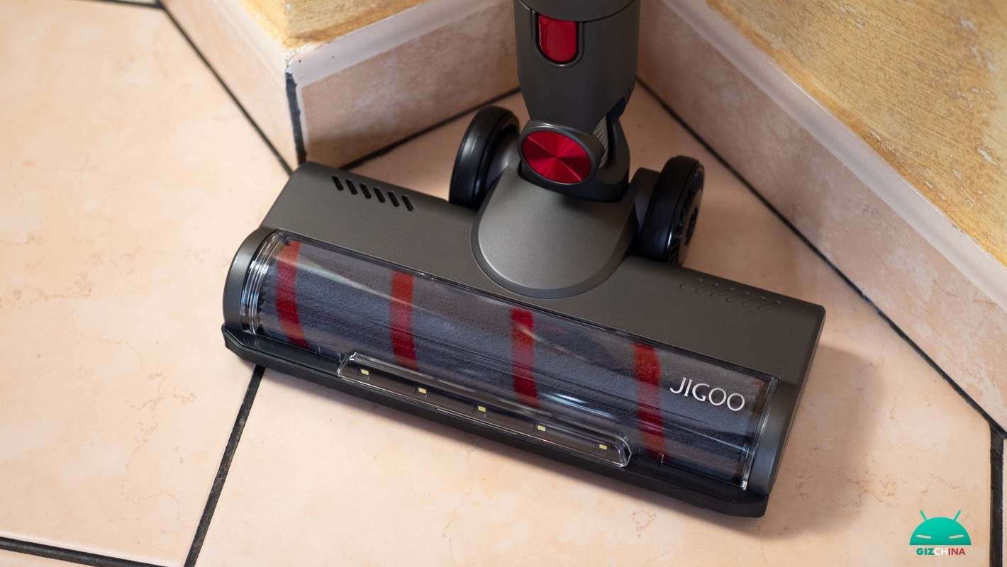 JIGOO C500 review: it folds to 90 degrees, has sensors and LED lights -  GizChina.it