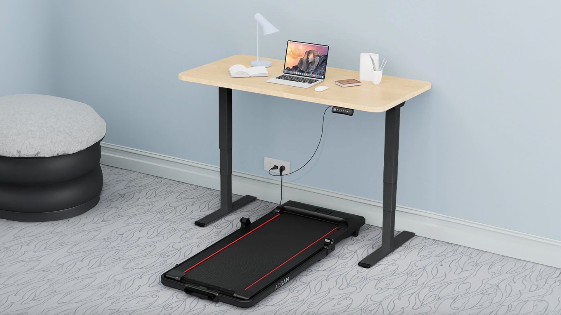 La scrivania elettrica ACGAM costa meno di 180€: ideale per chi ama  lavorare in piedi! 