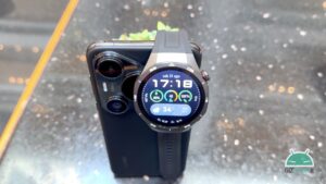 Recensione Huawei Watch GT 5 pro smartwatch economico titanio iphone android fitness sonno cardiaco prezzo caratteristiche sconto offerta italia