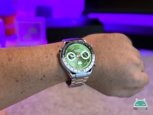 Recensione Huawei Watch ultimate green verde smartwatch economico titanio iphone android fitness sonno cardiaco prezzo caratteristiche sconto offerta italia