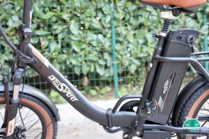 Recensione onesport ot16 migliore fat bike elettrica pieghevole città 250w legale italia prezzo caratteristiche autonomia prestazioni motore velocità sconto offerta